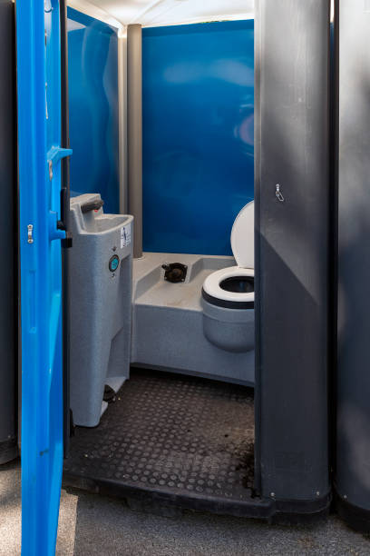 Best Porta potty rental near me  in Newington, VA