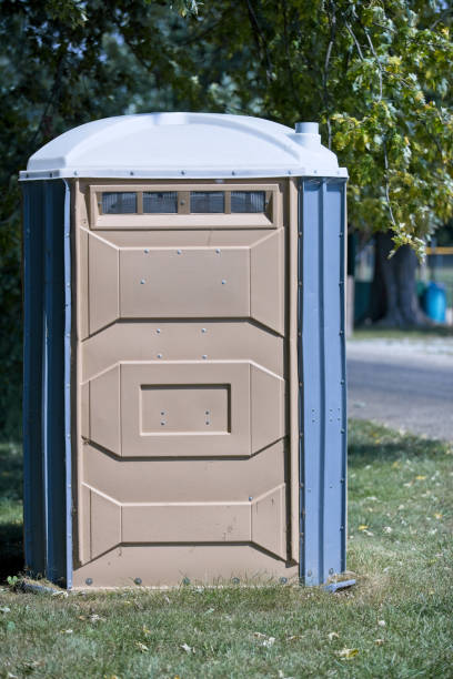 Best Luxury portable toilet rental  in Newington, VA